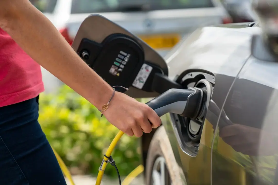 Pros of EV Chargers